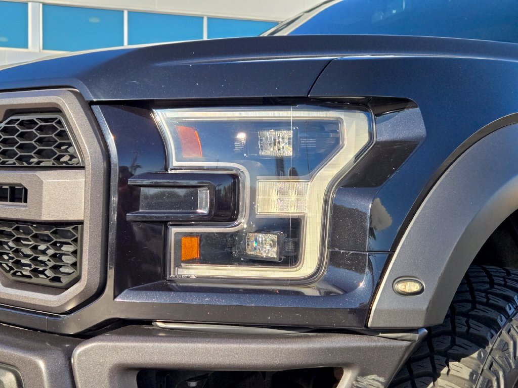 Used 2020 Ford F150 Raptor w/ Equipment Group 802A Luxury AWD/4WD image 5