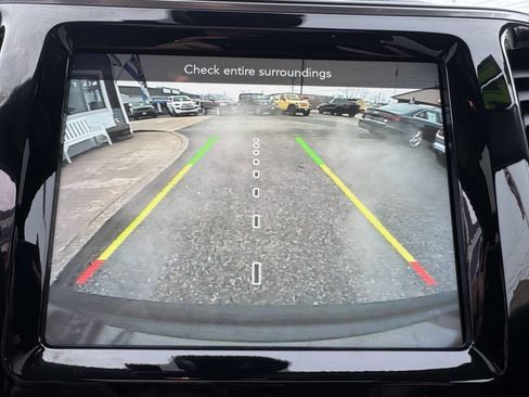 Used 2021 Jeep Cherokee Limited w/ Trailer Tow Group image 20