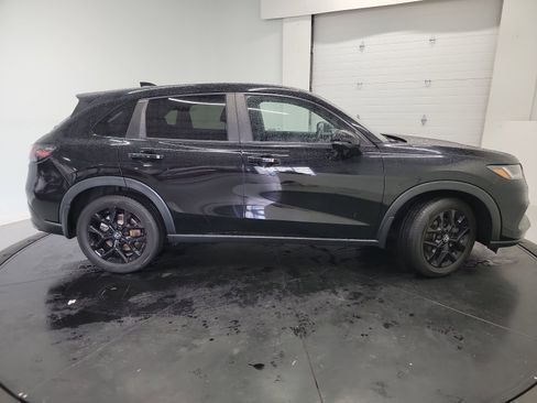 Certified 2023 Honda HR-V Sport image 11