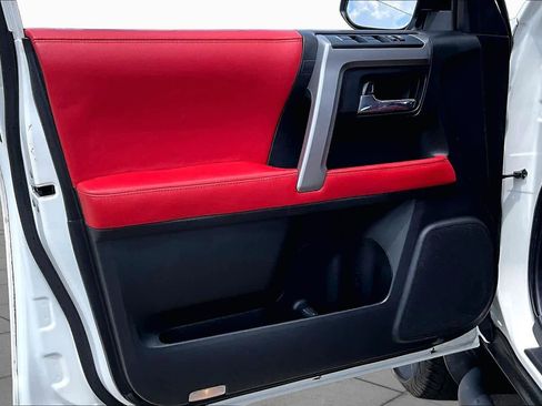 Used 2022 Toyota 4Runner SR5 RWD image 21