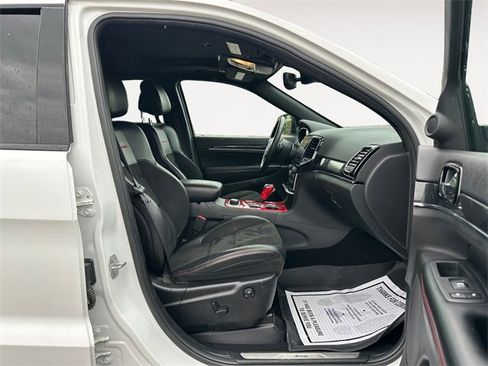 Used 2019 Jeep Grand Cherokee Trailhawk image 15