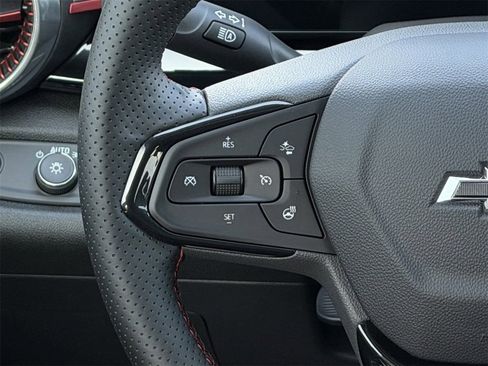 New 2026 Chevrolet Trax RS w/ Driver Confidence Package image 13