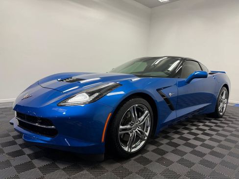 Used 2016 Chevrolet Corvette Stingray Coupe w/ 2LT Preferred Equipment Group RWD image 3