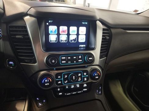 Used 2015 Chevrolet Tahoe LTZ AWD/4WD image 25