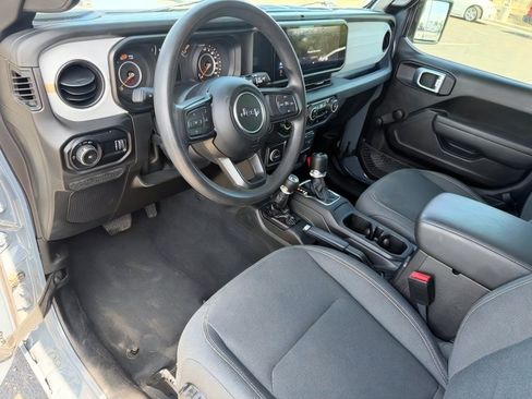 Used 2024 Jeep Wrangler Unlimited Sport AWD/4WD image 14