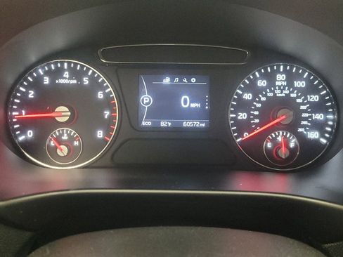 Used 2016 Kia Sorento FWD image 23