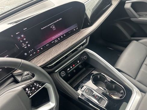 New 2025 Audi Q5 Premium Plus image 29