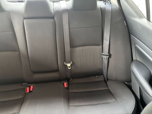 Used 2025 Nissan Altima 2.5 SV FWD image 37