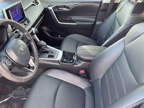 Certified 2025 Toyota RAV4 XLE Premium image 20