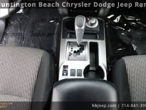 Used 2018 Toyota 4Runner SR5 image 14