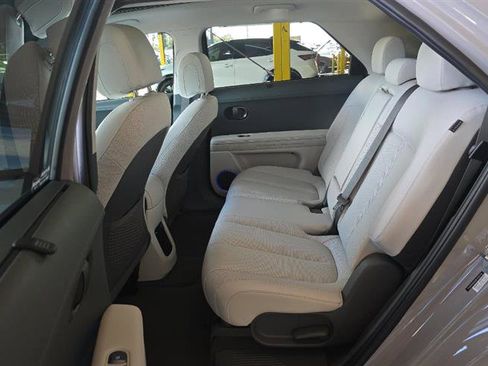 Used 2025 Hyundai Ioniq 5 Limited image 8