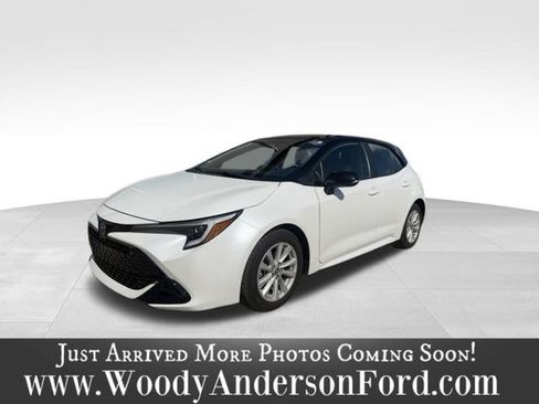 Used 2024 Toyota Corolla SE FWD image 1