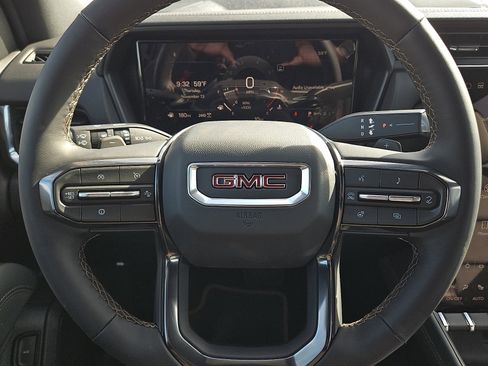 New 2026 GMC Terrain AT4 w/ Convenience Package III image 19