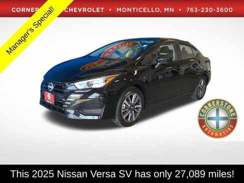 Used 2025 Nissan Versa SV FWD image 1