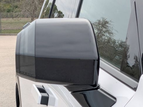 Used 2027 Kia Telluride EX X-Line w/ Towing Package image 12