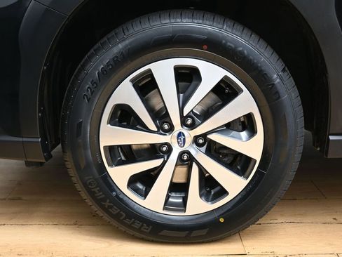Used 2023 Subaru Outback Premium AWD/4WD image 10