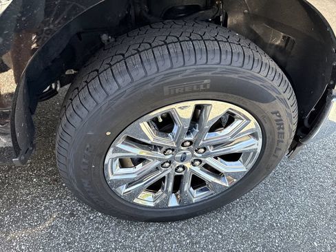 Used 2024 Ford F150 Lariat w/ Equipment Group 502A High AWD/4WD image 22