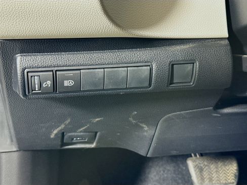 Certified 2023 Toyota Corolla LE FWD image 10