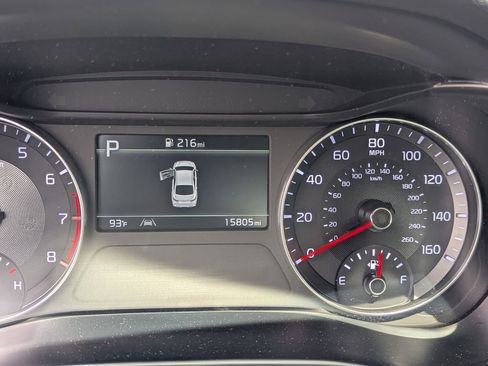 Used 2024 Kia Forte LXS image 22