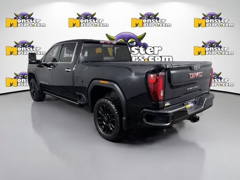 Used 2021 GMC Sierra 2500 Denali w/ Denali Ultimate Package AWD/4WD image 7