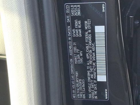 Certified 2024 Volvo XC60 B5 Plus w/ Protection Package Premier image 26