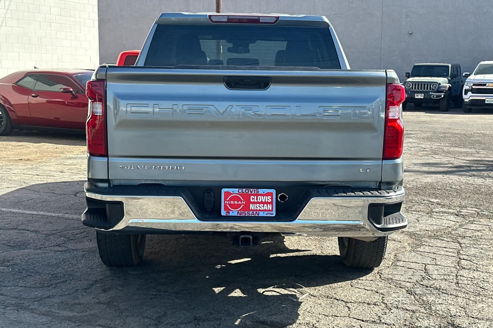 Used 2026 Chevrolet Silverado 1500 LT AWD/4WD image 8