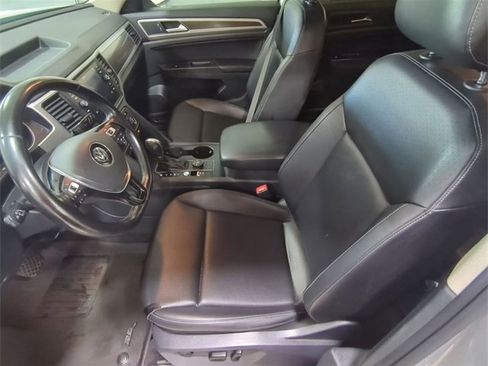 Used 2018 Volkswagen Atlas SE image 18