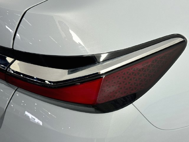 Used 2026 BMW 740i RWD image 31