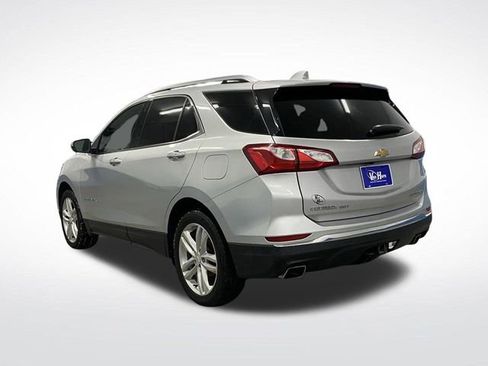 Used 2019 Chevrolet Equinox Premier image 3
