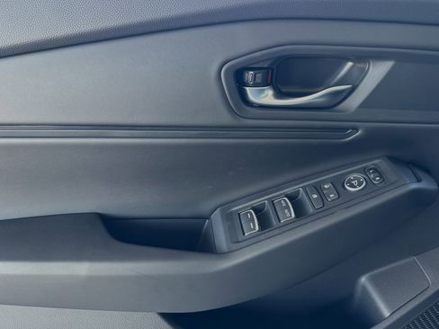 New 2025 Honda Accord SE image 10