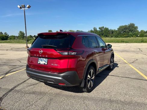 Used 2023 Nissan Rogue SL w/ SL Premium Package AWD/4WD image 7