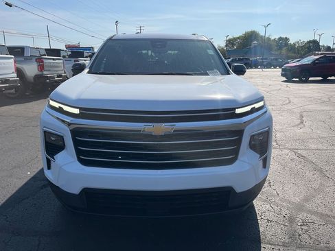 New 2026 Chevrolet Traverse LT w/ Driver Confidence Package image 10
