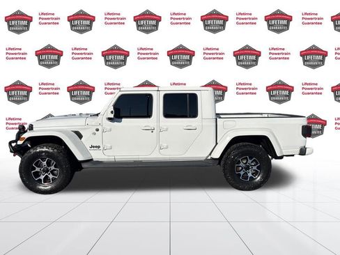 Used 2021 Jeep Gladiator Overland image 9