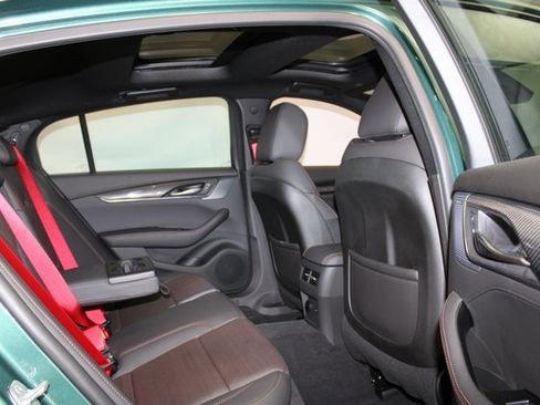 Used 2025 Cadillac CT5 V w/ Technology Package image 13