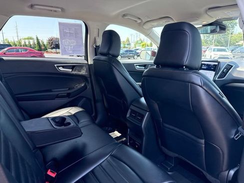 Used 2023 Ford Edge SEL w/ Convenience Package AWD/4WD image 28