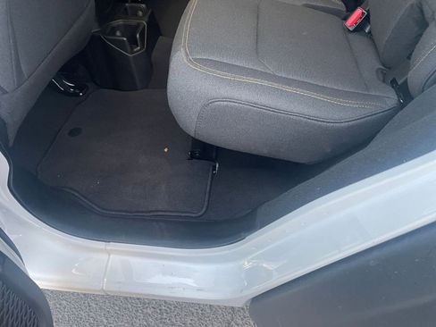 Used 2025 Jeep Wrangler Sport S image 25