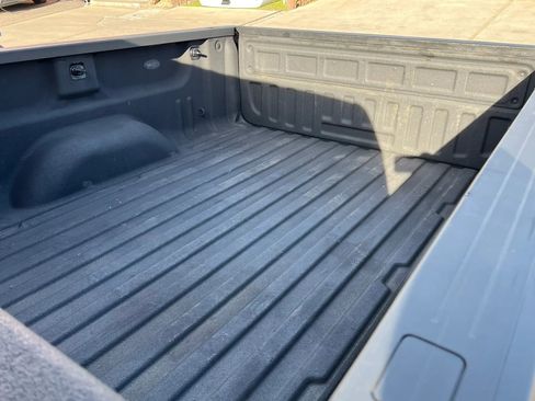 Used 2016 GMC Sierra 2500 SLE w/ SLE Preferred Package AWD/4WD image 11