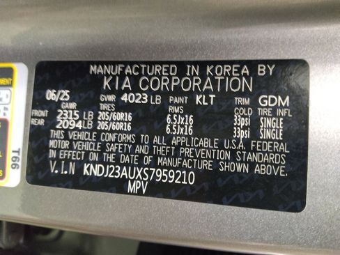 Used 2025 Kia Soul LX w/ LX Technology Package image 33