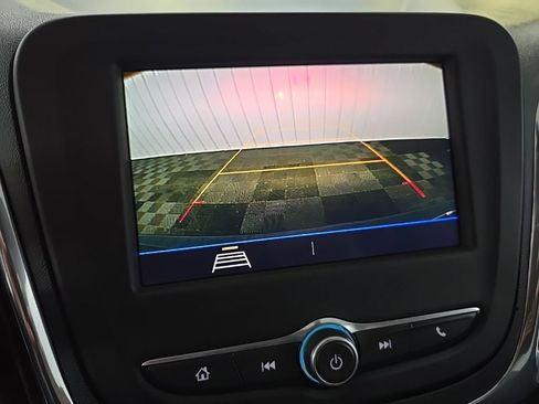 Used 2020 Chevrolet Equinox LT AWD/4WD image 25