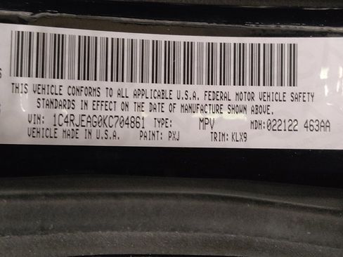 Used 2019 Jeep Grand Cherokee Altitude image 33