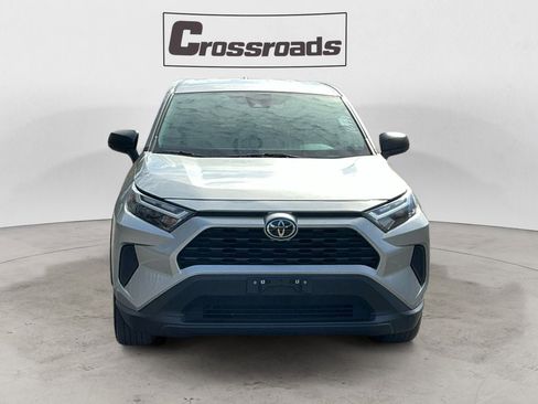 Used 2024 Toyota RAV4 LE image 8