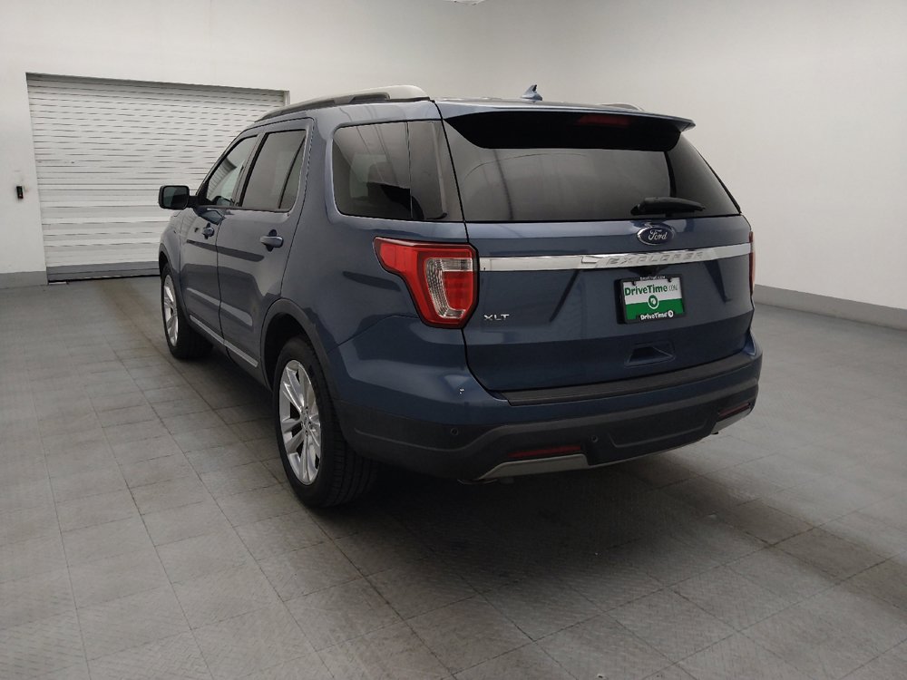 Used 2019 Ford Explorer XLT w/ Equipment Group 202A FWD image 5