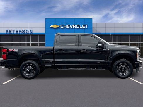 Used 2023 Ford F350 XLT w/ XLT Premium Package image 3