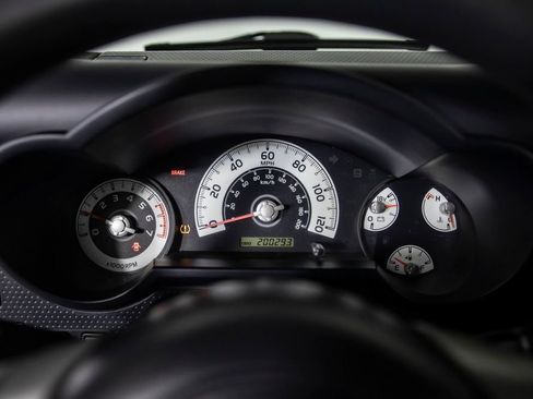Used 2012 Toyota FJ Cruiser 4WD w/ Convenience Pkg image 25