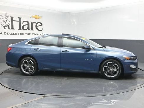 Used 2024 Chevrolet Malibu LT FWD image 1