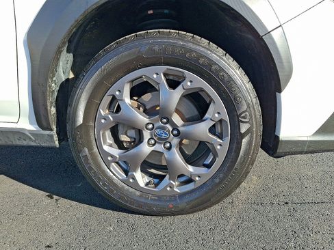 Certified 2022 Subaru Crosstrek 2.5i Sport w/ Moonroof Package image 8