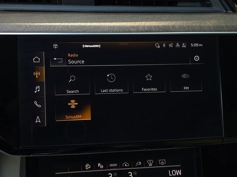Used 2024 Audi Q8 e-tron Prestige w/ Prestige Package AWD/4WD image 41