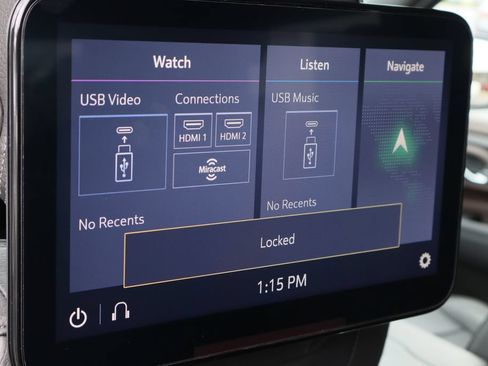 Certified 2021 GMC Yukon Denali w/ Denali Ultimate Package AWD/4WD image 28