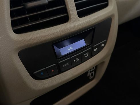 Certified 2022 Honda Pilot Special Edition image 30