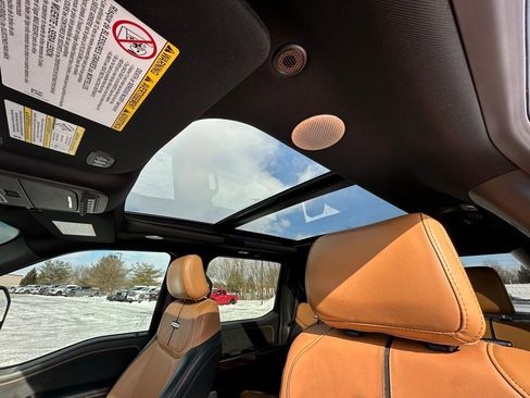 Used 2024 Ford F350 Platinum image 3